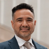 Gabriel Flores Advisor Portrait 