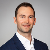 Charlie Burgess Advisor Portrait 