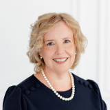 Wenda Amos headshot.