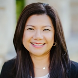 Headshot of Jennifer Tennant