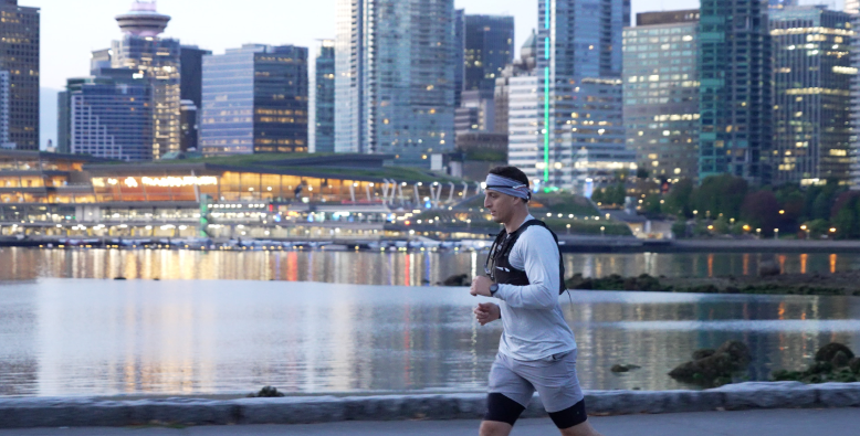 Collin Zwickel runs from Vancouver to Whistler, raises $56K for families in need