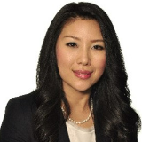 Lily Li Advisor Portrait 