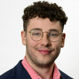 Headshot of Sloan McGannon