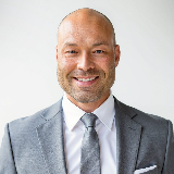 Headshot of Wade Stolz, Investment Advisor of RBC Dominion Securities