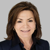 Christina Kaumeyer Advisor Portrait 