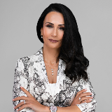 Mina Sadeghi Advisor Portrait 