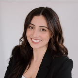 Heather DiClemente Advisor Portrait 