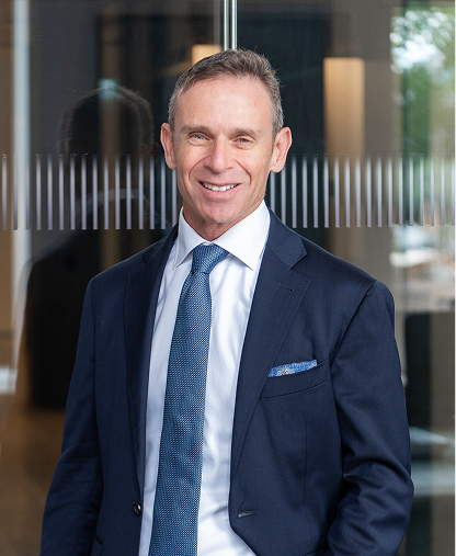 Bruce Kagan headshot.