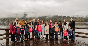 Harmony Wealth Partners' family photo.