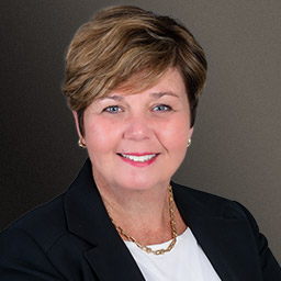 Elizabeth Spaan headshot.