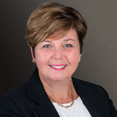 Elizabeth Spaan headshot.