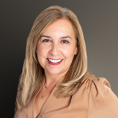 Guilda Hannah headshot.