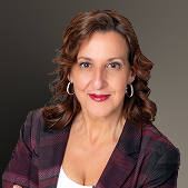 Marianne Currado headshot.