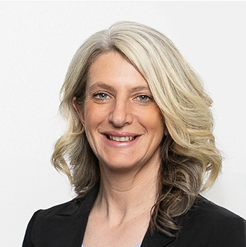 Carole Chenard headshot.