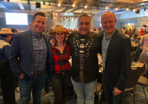 Eric Janitis, Rachelle Allen, and Vito Finucci at the London Country Classic Auction.
